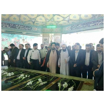 تجدید میثاق اعضای دومین دوره شورای اسلامی شهر پرند با شهدای گمنام