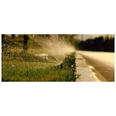 آبیاری فضای سبز شهر پرند به دو صورت قطره ای و تانکرهای آب