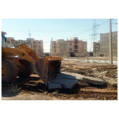 اجرای عملیات پاکسازی و نخاله برداری سطح شهر پرند در آستانه نوروز 96