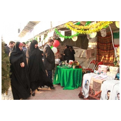 افتتاحیه جشنواره غذا، آوا و اقوام ایرانی در پارک فدک شهر پرند