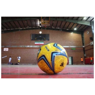 آغاز مسابقات فوتسال جام فجر در سالن الغدیر شهر پرند
