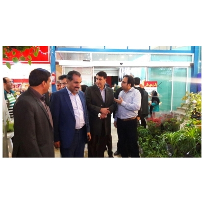 بازدید شهردار از بازار روز شاهد