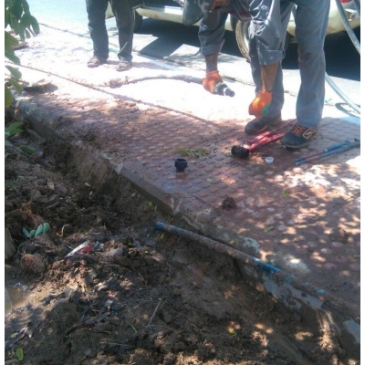 تعمیر و استاندارد سازی تمامی انشعابات فرسوده سطح شهر