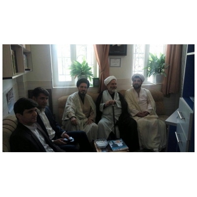 نشست مهندس آریا خانی رئیس شورای اسلامی شهر پرند با روحانیون