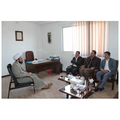 دیدار شهردار پرند و معاونین شهرداری با حجت الاسلام والمسلمین خدیری امام جمعه شهر پرند