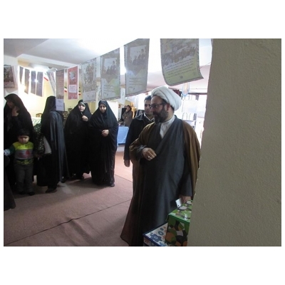 بازدید رئیس کمیسیون فرهنگی شورای اسلامی شهر از نمایشگاه اقتصاد مقاومتی