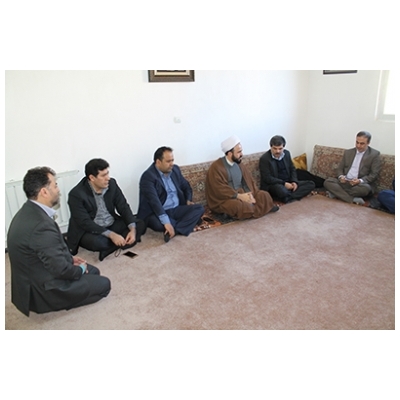 جلسه بررسی و حل مشکلات شهر پرند برگزار شد