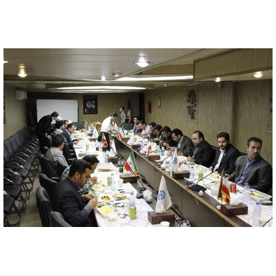 ضیافت افطاری مسولان شهری به دعوت علی یحیی پور شهردار پرند برگزار شد.