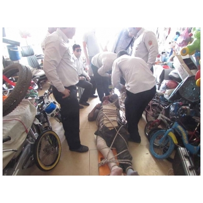 چاهک آسانسور حادثه آفرید