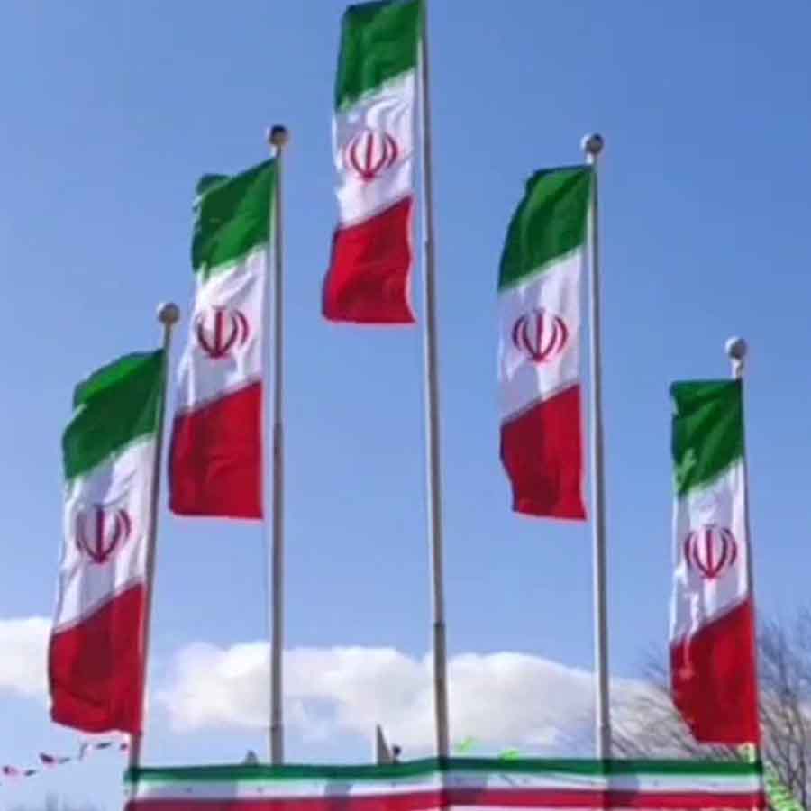 شهر پرند پرشور تر از همیشه به استقبال سالگرد پیروزی انقلاب اسلامی می رود