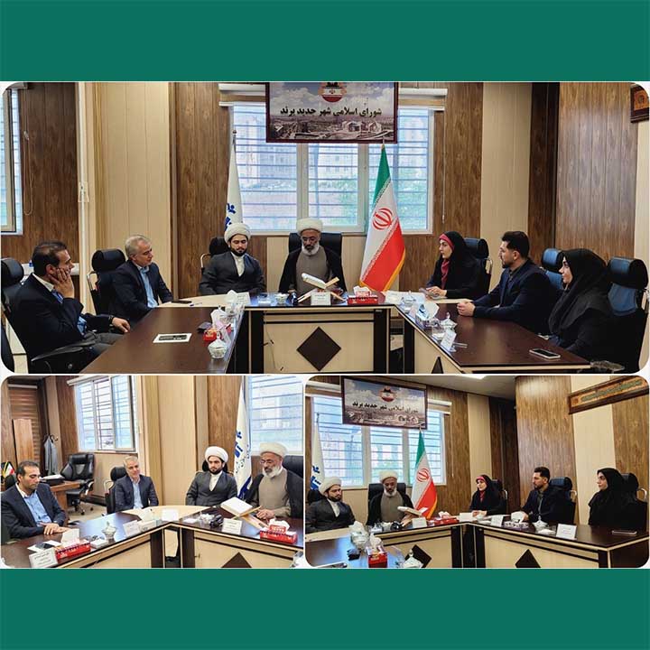 دیدار امام جمعه پرند با اعضای شورای اسلامی شهر و تبریک روز ملی شوراها