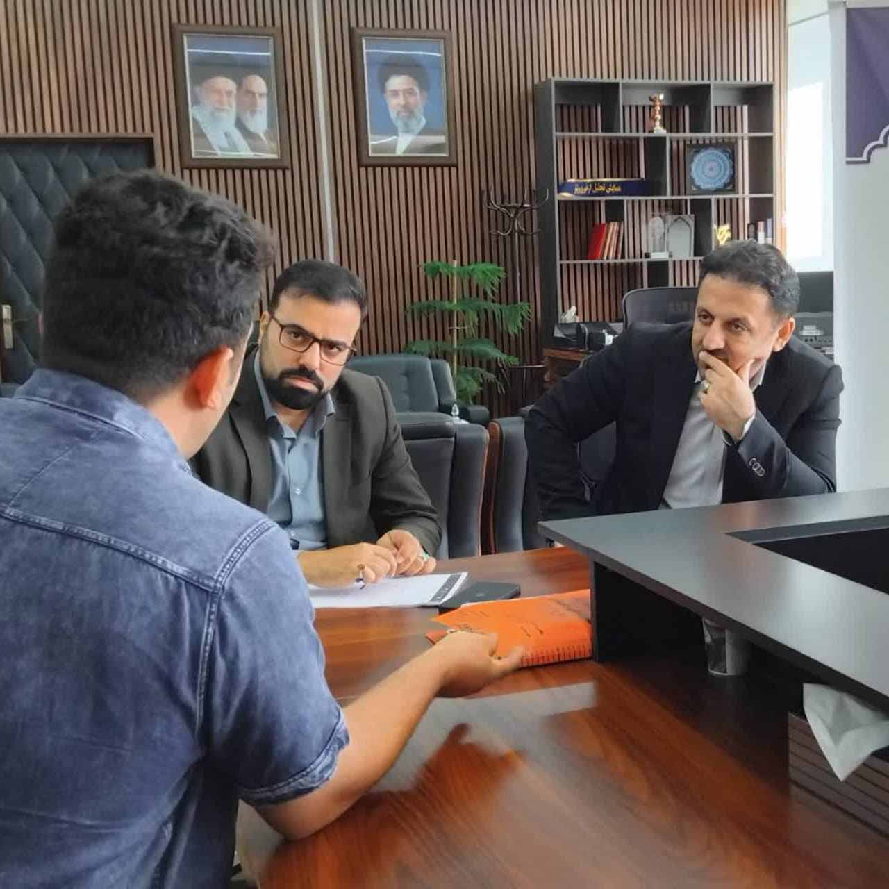 دیدار چهره به چهره شهردار پرند با شهروندان 